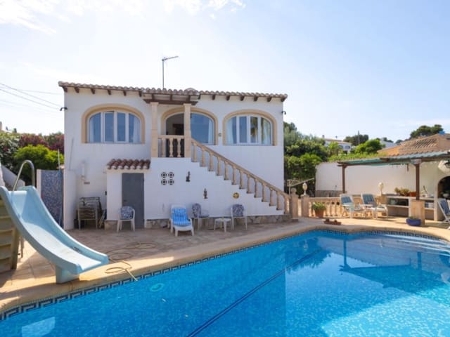 4 bedroom Villa for sale in Cap Martí - El Tossalet - Pinomar, Javea / Xàbia with pool - € 515,000 (Ref: 9103350)