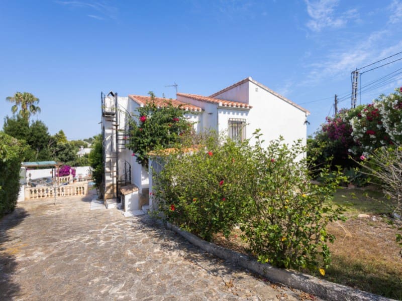 4 bedroom Villa for sale in Javea / Xabia with pool - € 515,000 (Ref: 9103350)