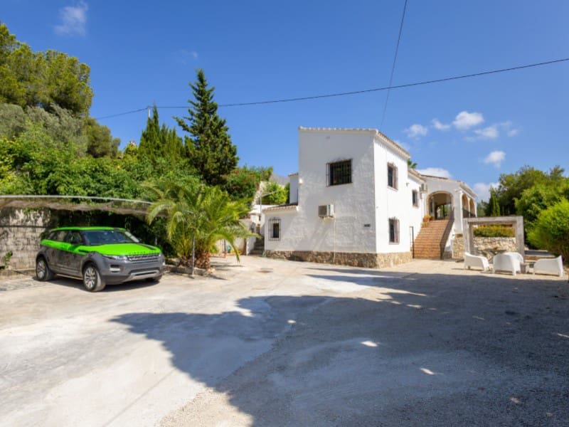 4 soveværelse Villa til salg i Javea / Xabia med swimmingpool - € 640.000 (Ref: 9131977)