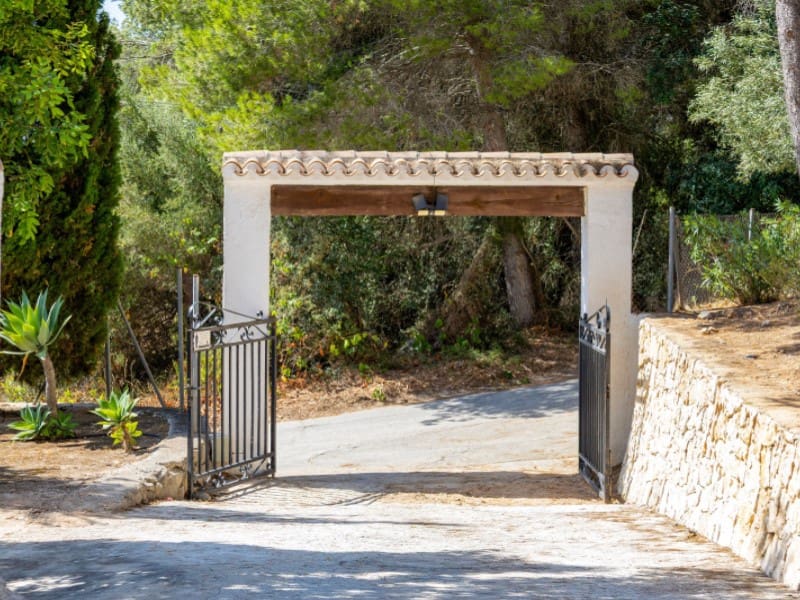 4 soveværelse Villa til salg i Javea / Xabia med swimmingpool - € 640.000 (Ref: 9131977)