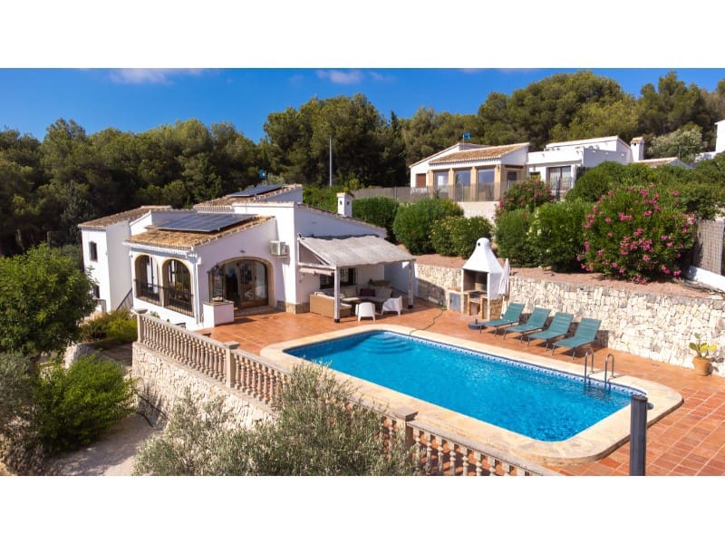 4 soveværelse Villa til salg i Javea / Xabia med swimmingpool - € 640.000 (Ref: 9131977)