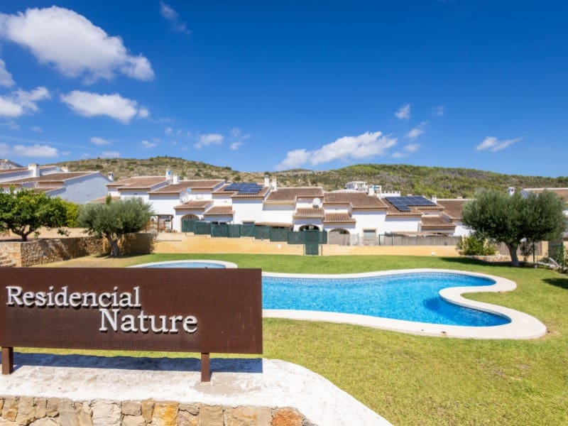 2 soveværelse Byhus til salg i Benitachell / Benitatxell med swimmingpool - € 289.000 (Ref: 9185490)