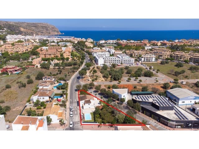 Teren niezagospodarowany na sprzedaż w Centro ciudad, Javea / Xàbia - 3 100 000 € (Ref: 9197975)