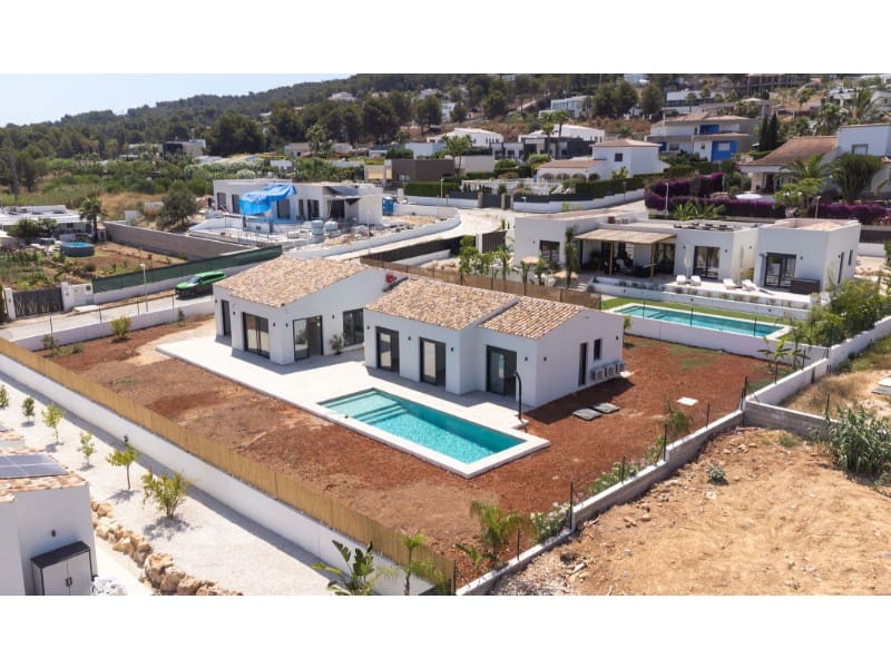 4 soverom Villa til salgs i Javea / Xabia med svømmebasseng - € 995 000 (Ref: 9200756)