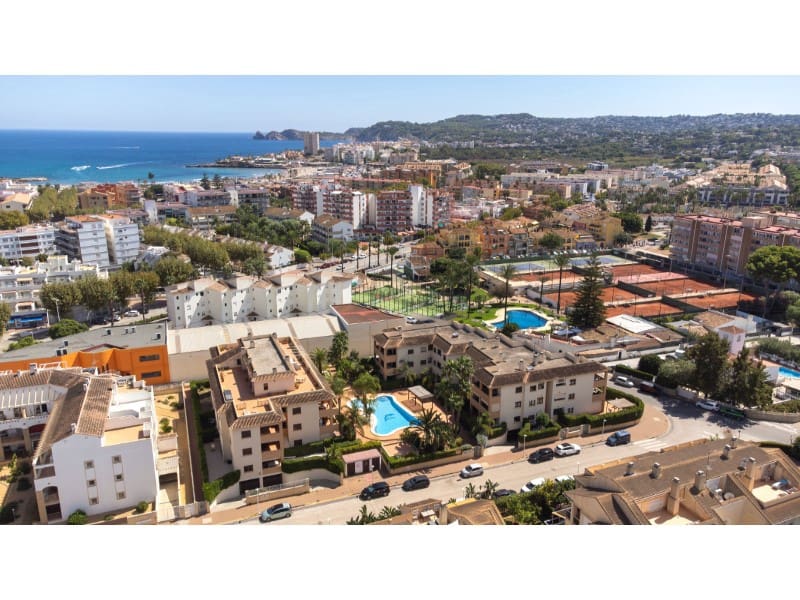 3 bedroom Apartment for sale in Javea / Xabia with pool - € 575,000 (Ref: 9240040)