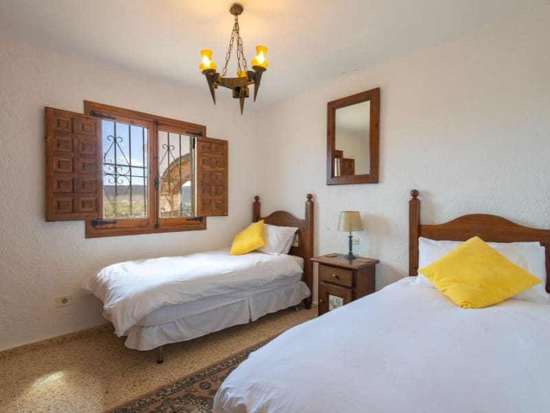 Chalet de 4 habitaciones en Javea / Xàbia en venta con piscina garaje - 695.000 € (Ref: 9291332)