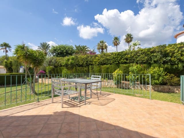 4 makuuhuone Huvila myytävänä paikassa Partides comunes - Adsubia, Javea / Xàbia mukana uima-altaan 
autotalli - 695 000 € (Ref: 9291332)