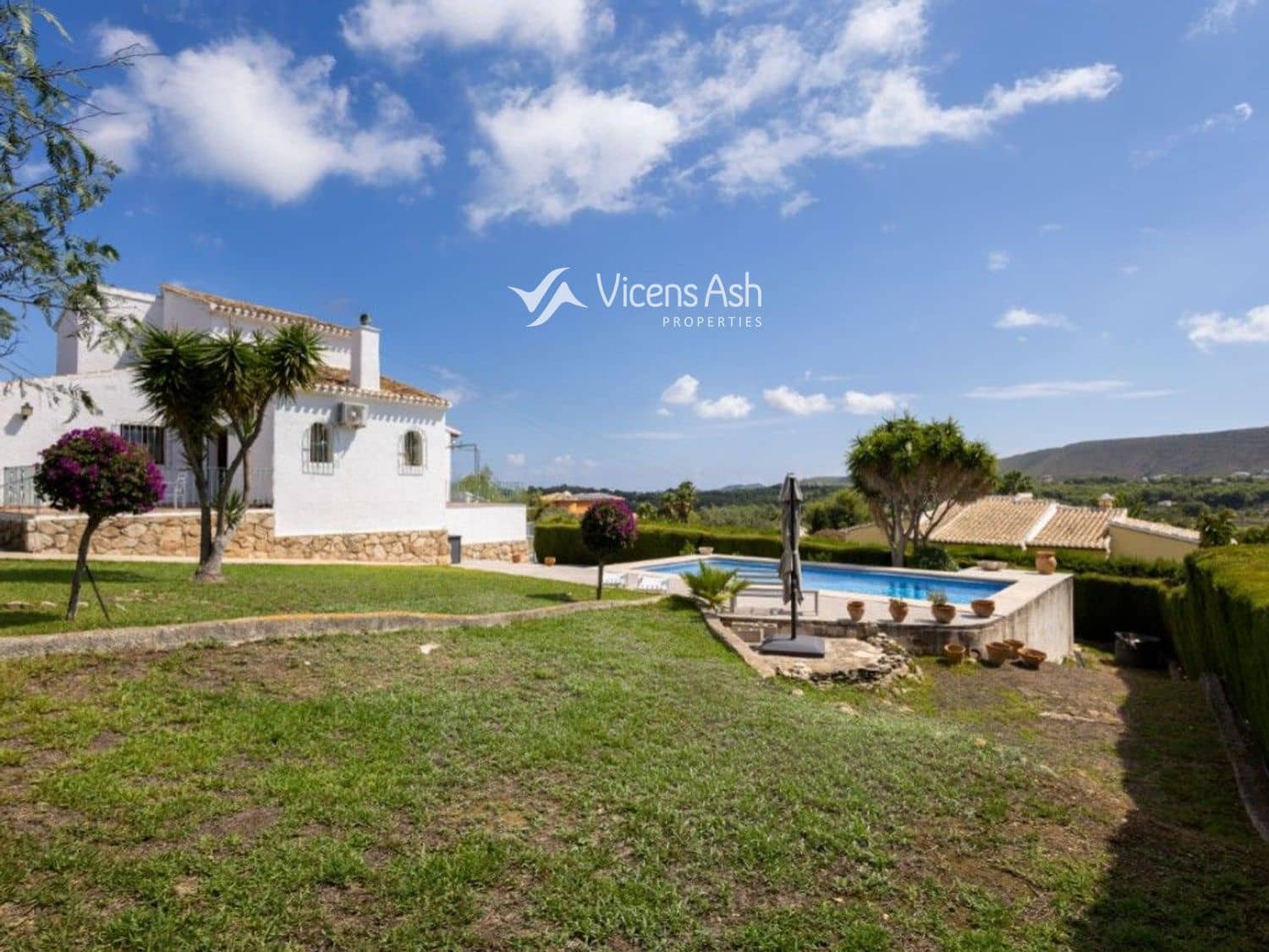 4 bedroom Villa for sale in Javea / Xabia with pool garage - € 695,000 (Ref: 9291332)