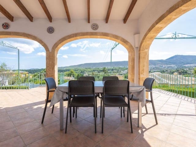 4 soveværelse Villa til salg i Partides comunes - Adsubia, Javea / Xàbia med swimmingpool garage - € 695.000 (Ref: 9291332)