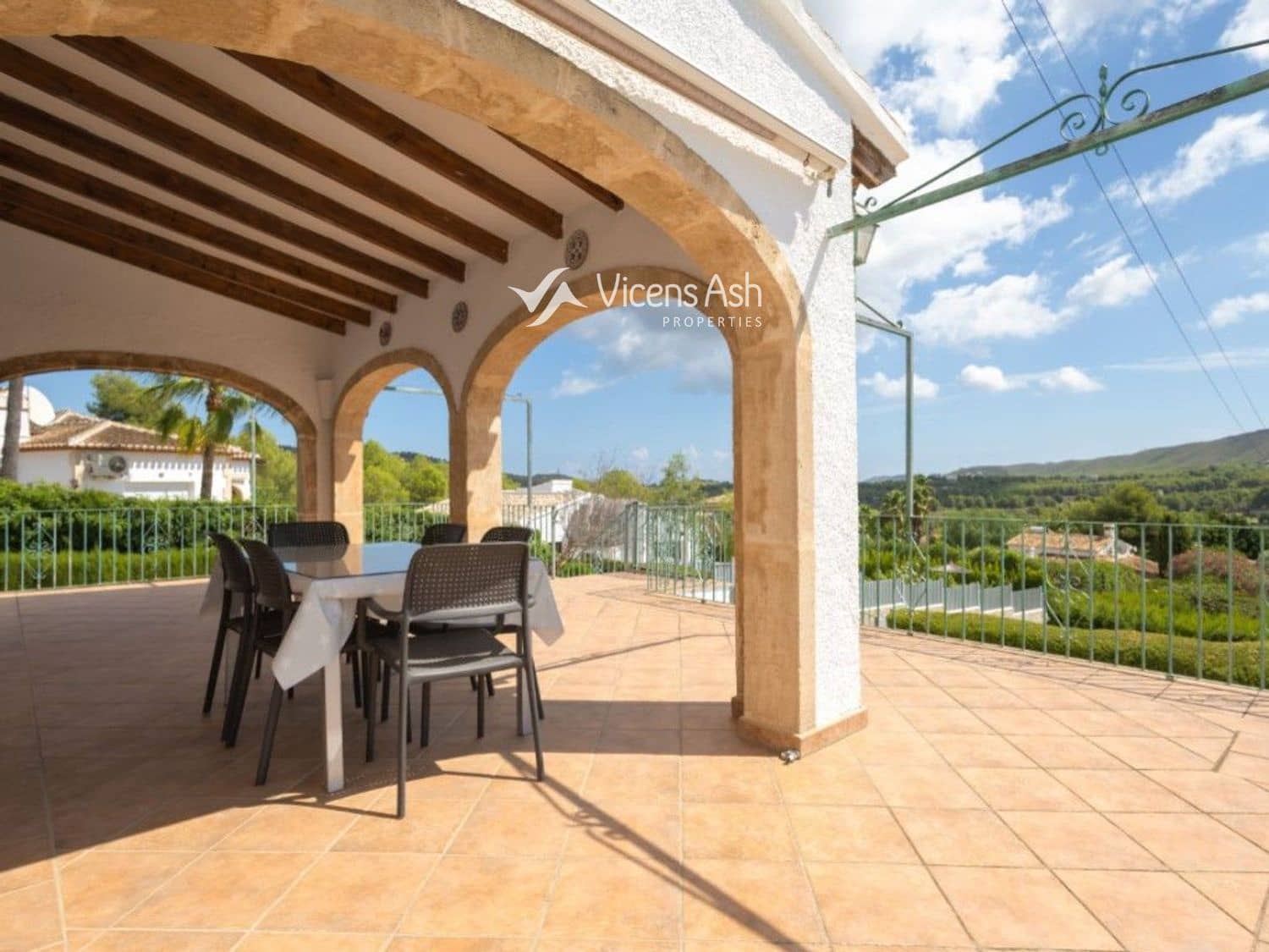 4 bedroom Villa for sale in Javea / Xabia with pool garage - € 695,000 (Ref: 9291332)