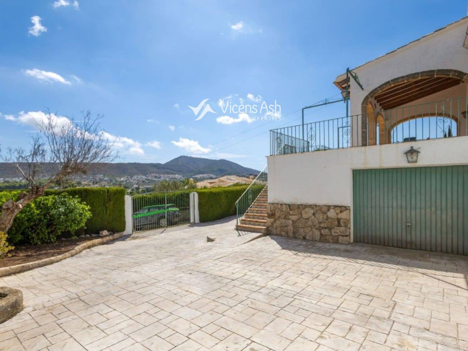 4 bedroom Villa for sale in Javea / Xabia with pool garage - € 695,000 (Ref: 9291332)