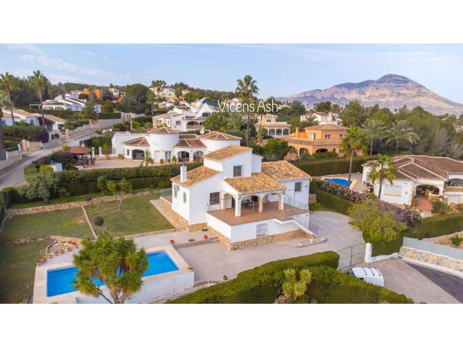 4 bedroom Villa for sale in Javea / Xabia with pool garage - € 695,000 (Ref: 9291332)