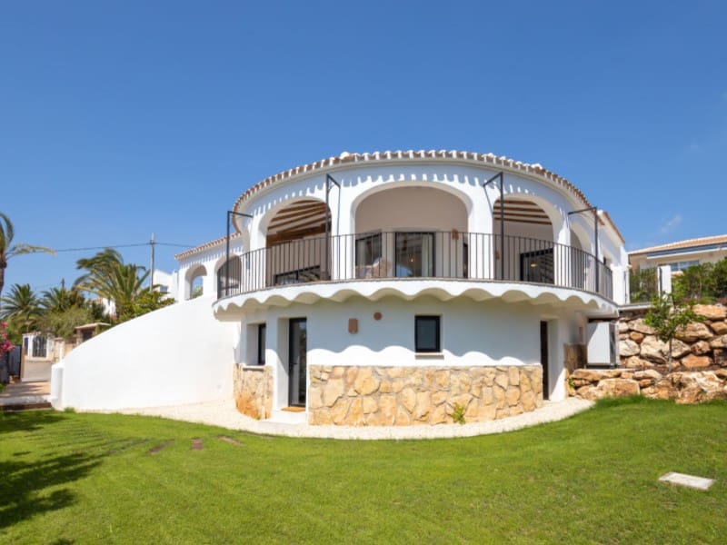 5 bedroom Villa for sale in Javea / Xabia with pool garage - € 1,999,950 (Ref: 9294428)