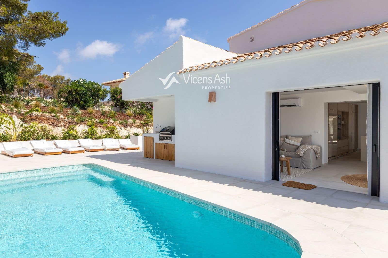 5 sypialnia Willa na sprzedaż w Javea / Xabia z basenem garażem - 1 999 950 € (Ref: 9294428)