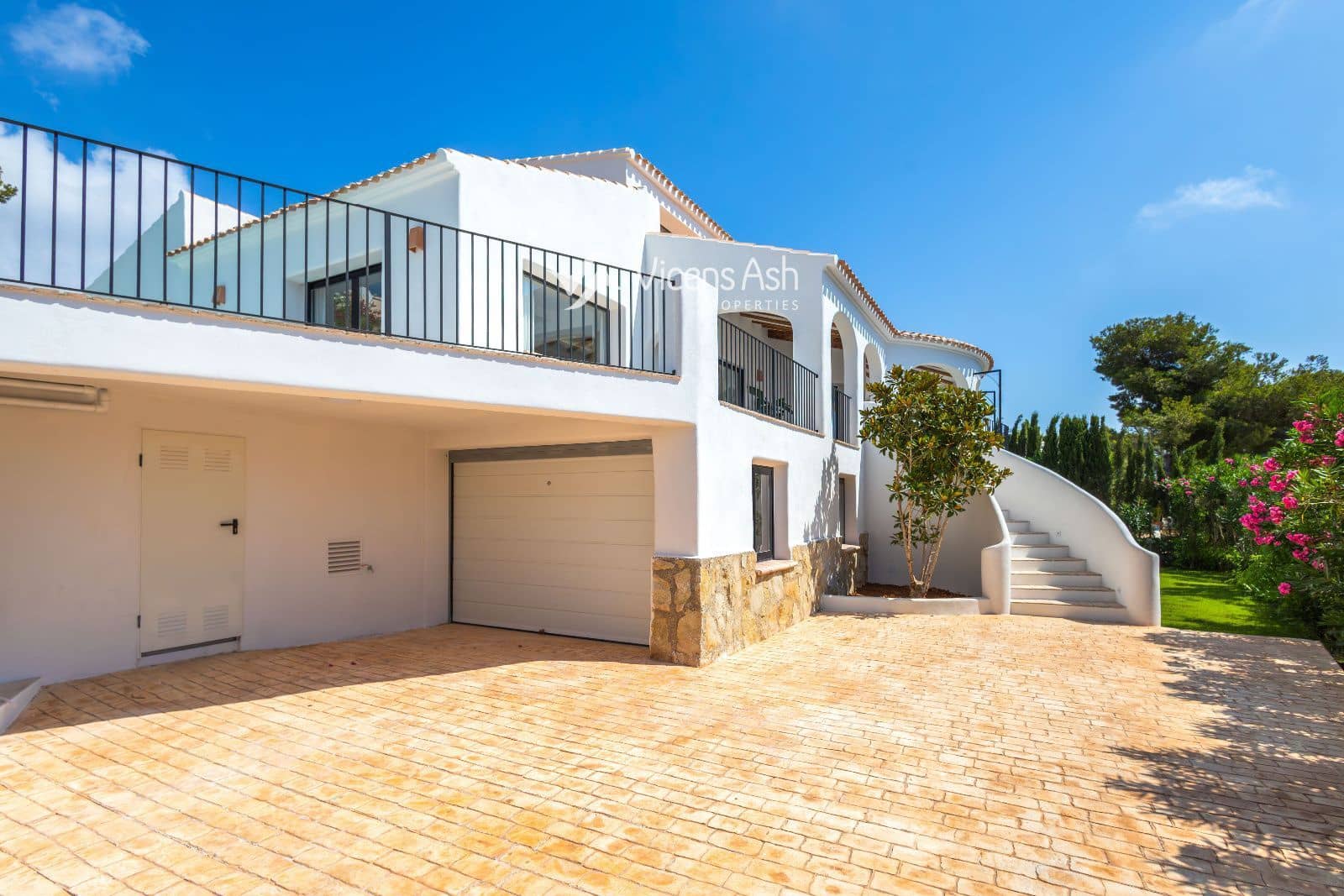 5 sypialnia Willa na sprzedaż w Javea / Xabia z basenem garażem - 1 999 950 € (Ref: 9294428)
