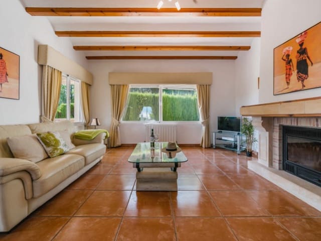 3 soveværelse Villa til salg i Partides comunes - Adsubia, Javea / Xàbia med swimmingpool garage - € 685.000 (Ref: 9321744)