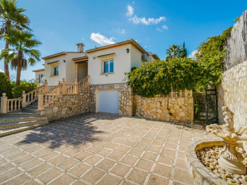 3 soverom Villa til salgs i Javea / Xabia med svømmebasseng garasje - € 685 000 (Ref: 9321744)