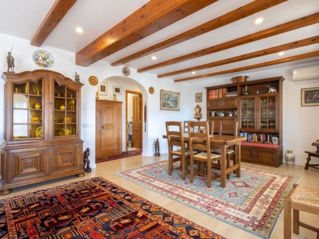 2 makuuhuone Huvila myytävänä paikassa Cap Martí - El Tossalet - Pinomar, Javea / Xàbia mukana 
autotalli - 515 000 € (Ref: 9326699)