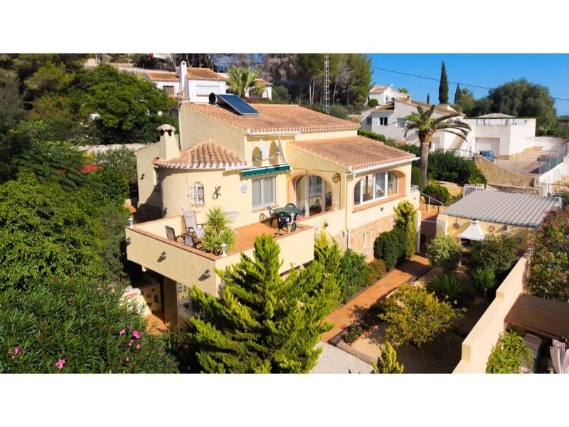 2 bedroom Villa for sale in Javea / Xabia with garage - € 515,000 (Ref: 9326699)