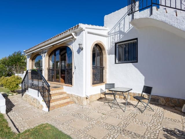 3 soverom Villa til salgs i Partides comunes - Adsubia, Javea / Xàbia med svømmebasseng garasje - € 595 000 (Ref: 9390966)
