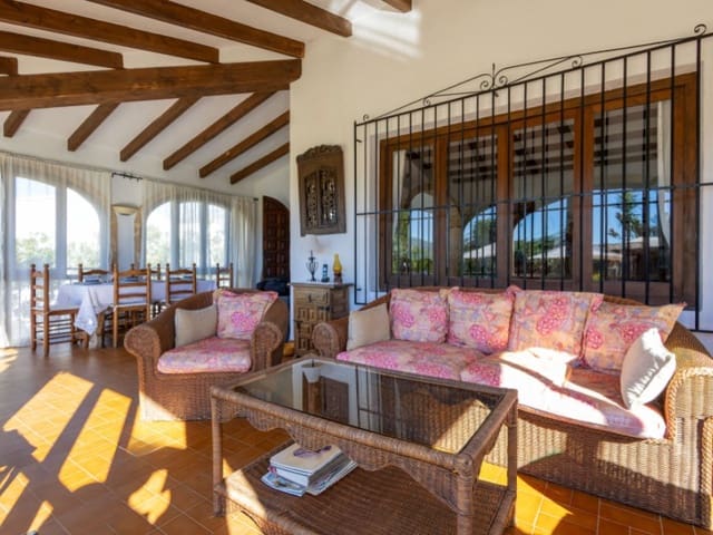 3 soverom Villa til salgs i Partides comunes - Adsubia, Javea / Xàbia med svømmebasseng garasje - € 595 000 (Ref: 9390966)