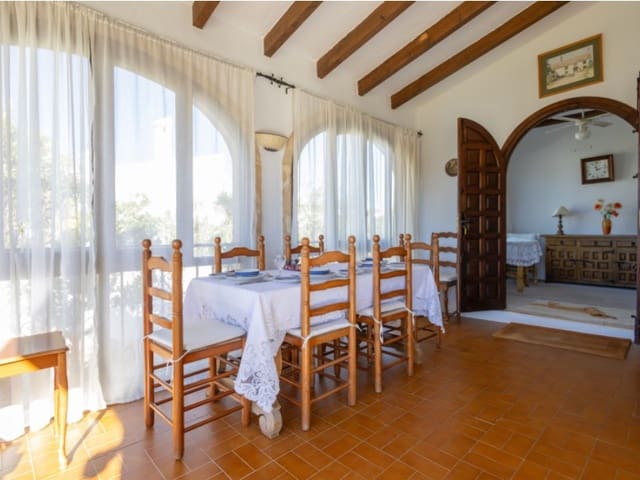 3 soverom Villa til salgs i Partides comunes - Adsubia, Javea / Xàbia med svømmebasseng garasje - € 595 000 (Ref: 9390966)