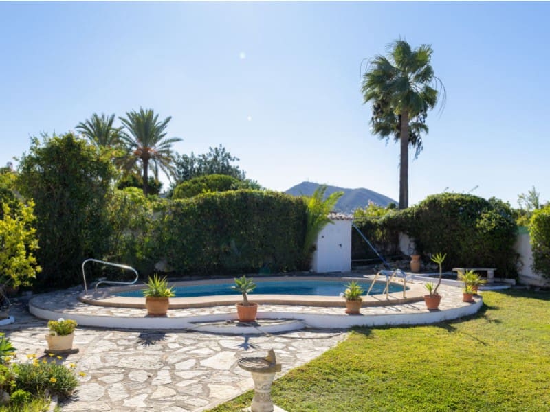 3 soverom Villa til salgs i Javea / Xabia med svømmebasseng garasje - € 595 000 (Ref: 9390966)