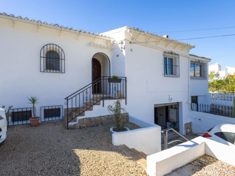 3 soverom Villa til salgs i Javea / Xabia med svømmebasseng garasje - € 595 000 (Ref: 9390966)