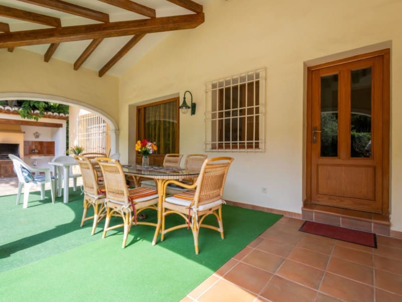 5 sovrum Villa till salu i Javea / Xabia med garage - 820 000 € (Ref: 9400781)