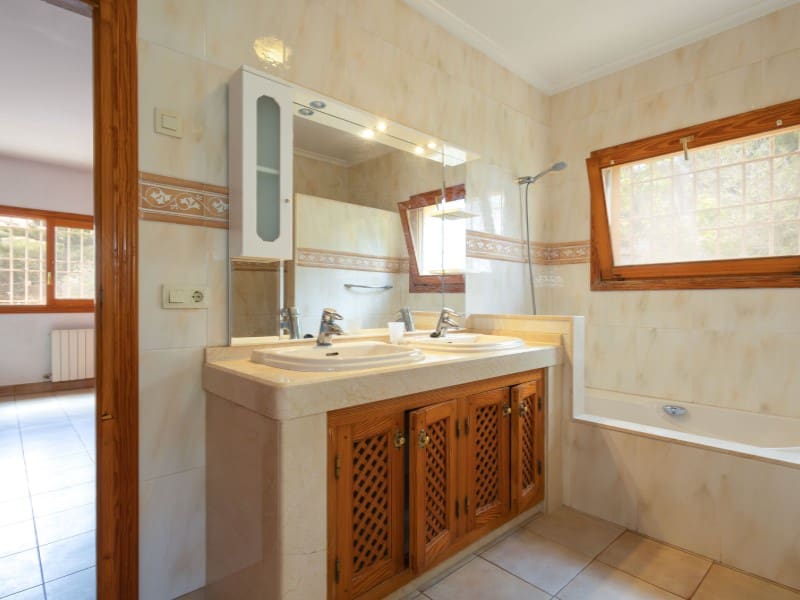 5 sovrum Villa till salu i Javea / Xabia med garage - 820 000 € (Ref: 9400781)