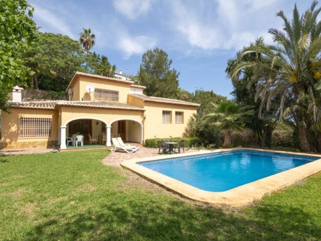 5 chambre Villa/Maison à vendre à Cap Martí - El Tossalet - Pinomar, Javea / Xàbia avec garage - 820 000 € (Ref: 9400781)