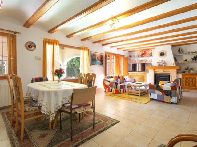 5 chambre Villa/Maison à vendre à Cap Martí - El Tossalet - Pinomar, Javea / Xàbia avec garage - 820 000 € (Ref: 9400781)