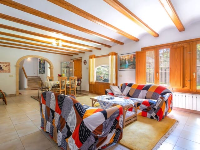 5 chambre Villa/Maison à vendre à Cap Martí - El Tossalet - Pinomar, Javea / Xàbia avec garage - 820 000 € (Ref: 9400781)