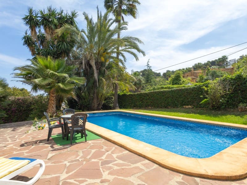 5 sovrum Villa till salu i Javea / Xabia med garage - 820 000 € (Ref: 9400781)