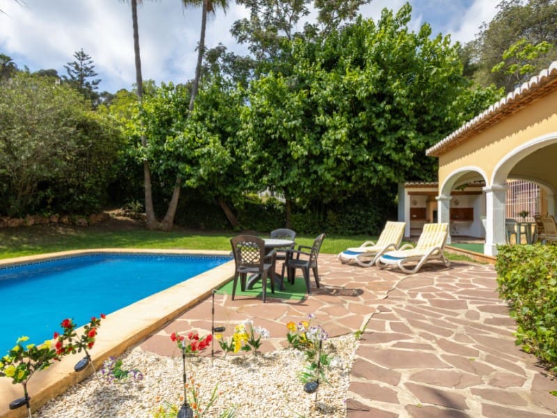 5 sovrum Villa till salu i Javea / Xabia med garage - 820 000 € (Ref: 9400781)