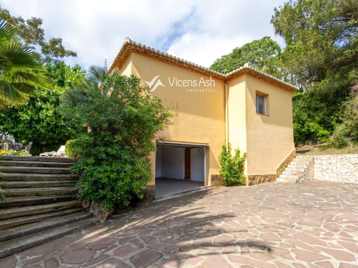 5 sovrum Villa till salu i Javea / Xabia med pool garage - 820 000 € (Ref: 9400781)