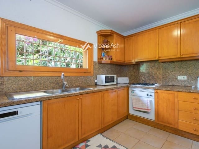 5 bedroom Townhouse for sale in Cap Martí - El Tossalet - Pinomar, Javea / Xàbia with pool garage - € 820,000 (Ref: 9400781)