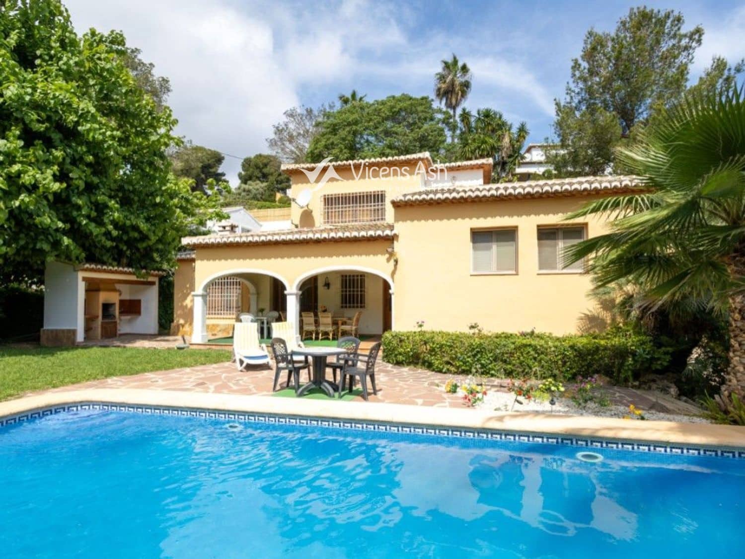 5 sovrum Villa till salu i Javea / Xabia med pool garage - 820 000 € (Ref: 9400781)