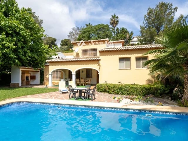 5 bedroom Townhouse for sale in Cap Martí - El Tossalet - Pinomar, Javea / Xàbia with pool garage - € 820,000 (Ref: 9400781)