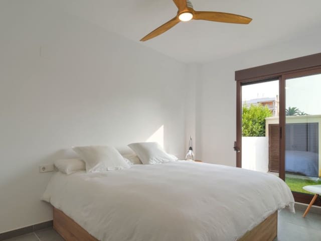 3 bedroom Apartment for sale in Montañar - El Arenal, Javea / Xàbia - € 629,000 (Ref: 9504692)