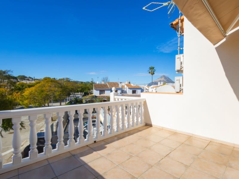 2 bedroom Townhouse for sale in Javea / Xabia - € 495,000 (Ref: 9547912)