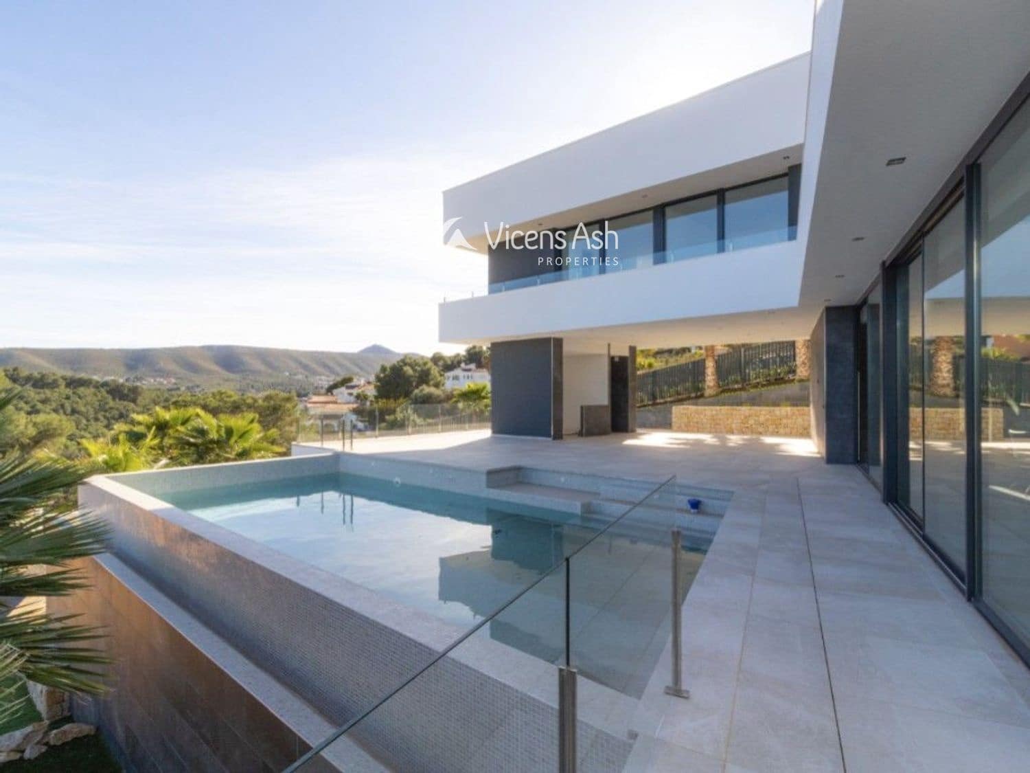 3 soverom Villa til salgs i Javea / Xabia med svømmebasseng garasje - € 1 620 000 (Ref: 9611364)