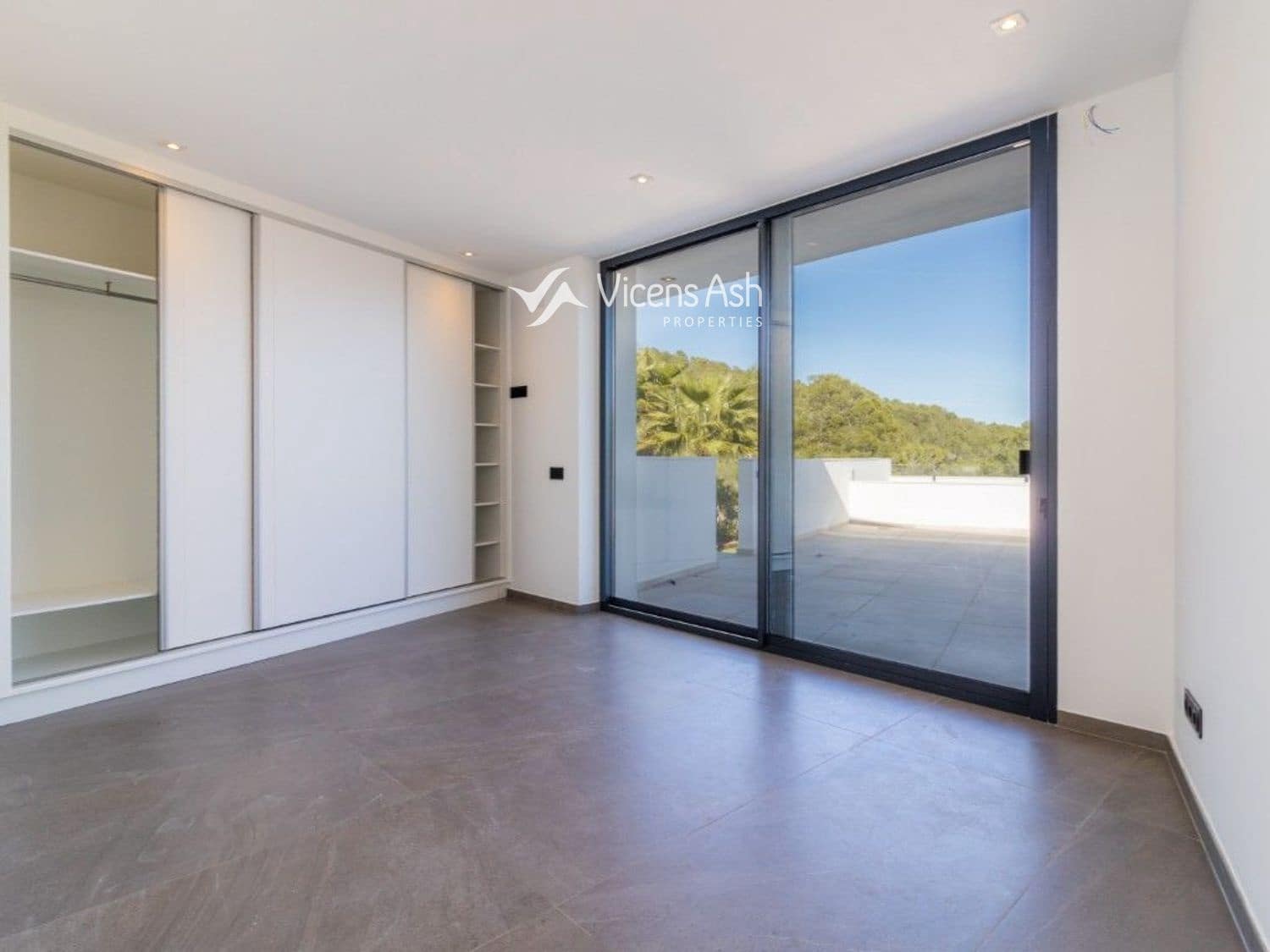 3 soverom Villa til salgs i Javea / Xabia med svømmebasseng garasje - € 1 620 000 (Ref: 9611364)