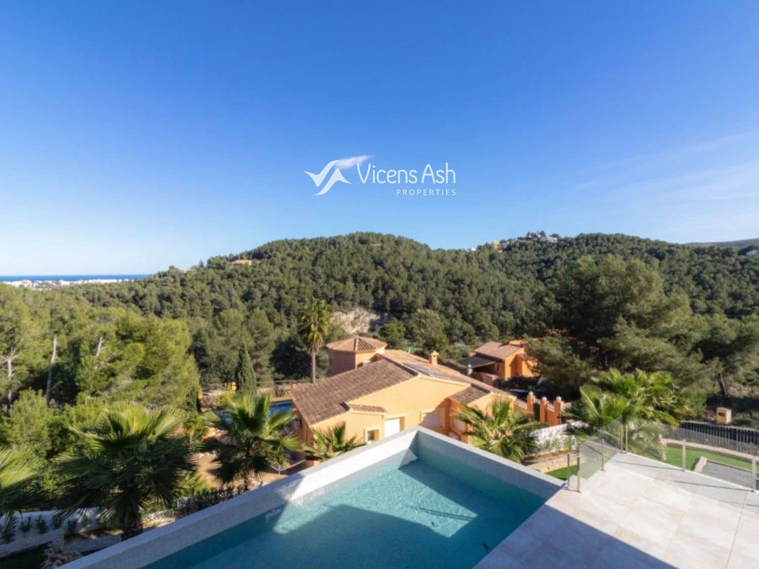 3 soverom Villa til salgs i Javea / Xabia med svømmebasseng garasje - € 1 620 000 (Ref: 9611364)