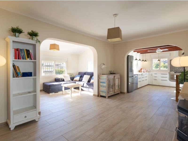 Chalet de 4 habitaciones en Javea / Xàbia en venta con piscina - 895.000 € (Ref: 9625775)