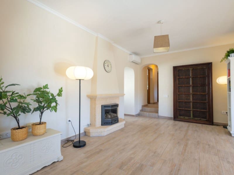 Chalet de 4 habitaciones en Javea / Xàbia en venta con piscina - 895.000 € (Ref: 9625775)