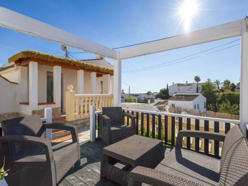 Chalet de 4 habitaciones en Javea / Xàbia en venta con piscina - 895.000 € (Ref: 9625775)