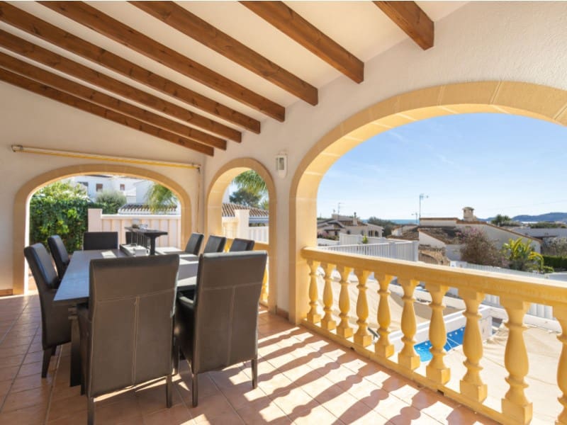 Chalet de 4 habitaciones en Javea / Xàbia en venta con piscina - 895.000 € (Ref: 9625775)