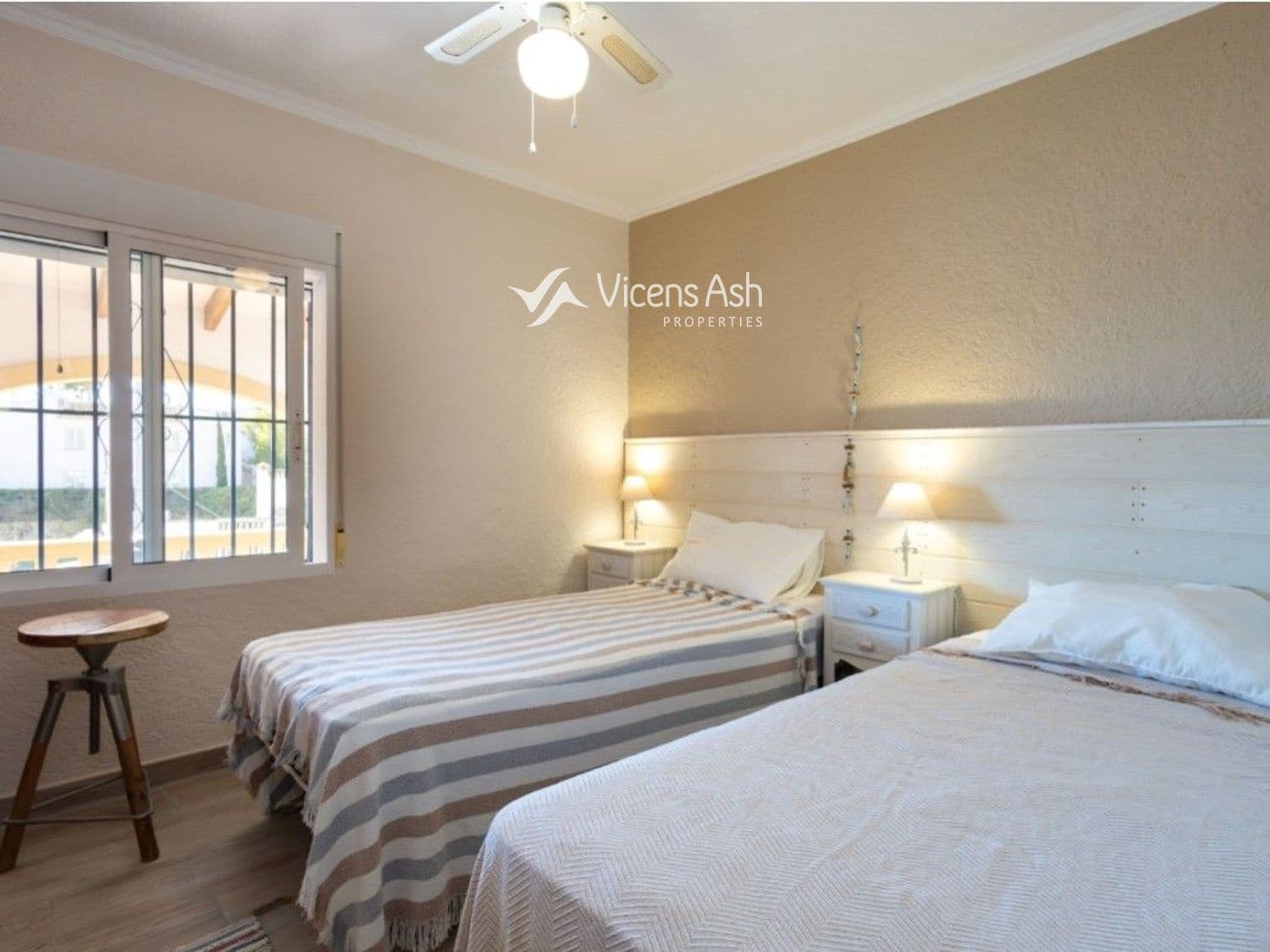4 quarto Moradia para venda em Javea / Xabia com piscina - 895 000 € (Ref: 9625775)