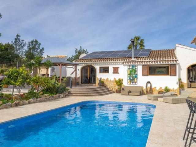 4 sypialnia Willa na sprzedaż w Partides comunes - Adsubia, Javea / Xàbia z basenem garażem - 1 595 000 € (Ref: 9627660)